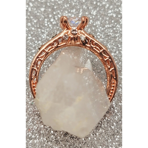 Fashion Jewelry Ring Cubic Zirconia Size 10 - Picture 5 of 6